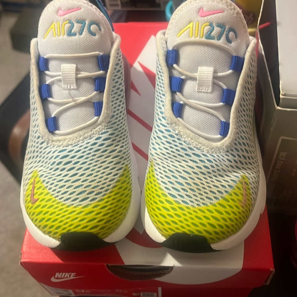 Toodle Nike